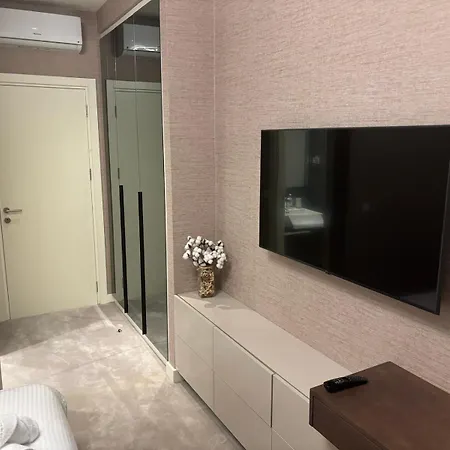 公寓 Bw Aqua Lux Premium 贝尔格莱德